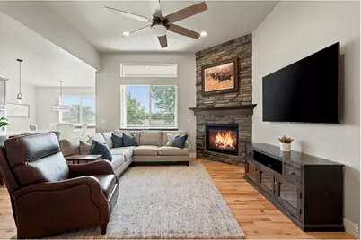 674 Vermilion Peak Dr, Windsor, CO 80550 - Photo 13