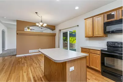 471 Heritage Ln, Johnstown, CO 80534 - Photo 9