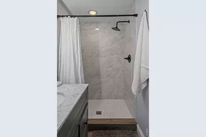 3051 Grape St, Denver, CO 80207 - Photo 15