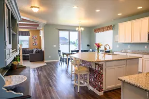 1212 Tipton St, Berthoud, CO 80513 - Photo 3