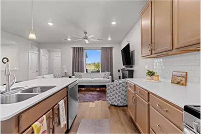 6825 Maple Leaf Dr #102, Timnath, CO 80547 - Photo 9