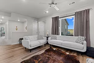 6825 Maple Leaf Dr, Timnath, CO 80547 - Photo 11