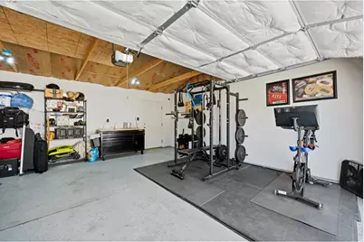 5151 E Thrill Pl, Denver, CO 80207 - Photo 23