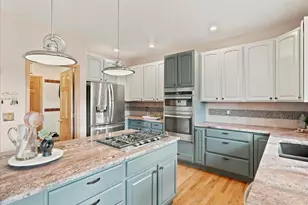 1669 Brown Ct, Longmont, CO 80503 - Photo 13