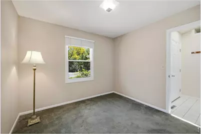 2231 Creekwood Dr, Fort Collins, CO 80525 - Photo 21
