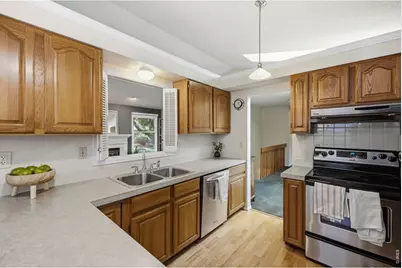 2231 Creekwood Dr, Fort Collins, CO 80525 - Photo 11