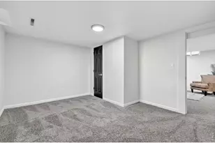 610 California Ave, Loveland, CO 80537 - Photo 37