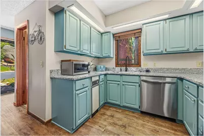 640 Macgregor Ave #8, Estes Park, CO 80517 - Photo 13