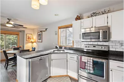 704 Birdie Ln, Estes Park, CO 80517 - Photo 9
