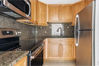 1029 E 8th Ave #903, Denver, CO 80218 - Photo 13