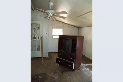 105 12th St, Greeley, CO 80631 - Photo 13