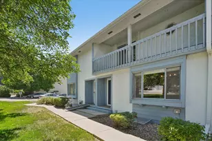 2135 Meadow Ct, Longmont, CO 80501 - Photo 3
