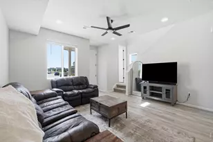 6109 Louisville Ct, Frederick, CO 80504 - Photo 7