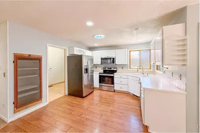 2294 Security Ct, Loveland, CO 80538 - Photo 11