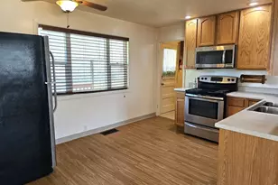 229 Logan St, Sterling, CO 80751 - Photo 11