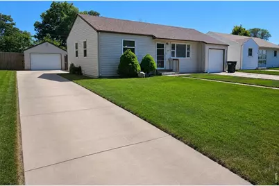 229 Logan St, Sterling, CO 80751 - Photo 27