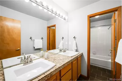 7687 S Allison Ct, Littleton, CO 80128 - Photo 15