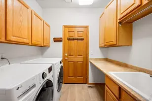 7687 S Allison Ct, Littleton, CO 80128 - Photo 25