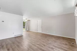 1040 White Elm Dr, Loveland, CO 80538 - Photo 3