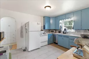 326 E Pitkin St, Fort Collins, CO 80524 - Photo 9