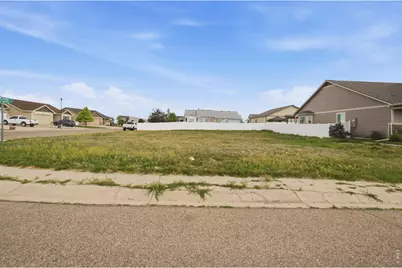 3993 Mount Hope St, Wellington, CO 80549 - Photo 5