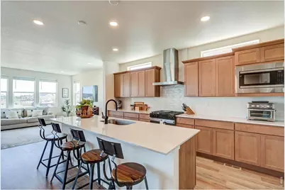 6025 Saddle Horn Dr, Timnath, CO 80547 - Photo 7