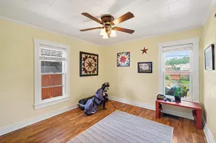 319 W 8th St, Loveland, CO 80537 - Photo 21