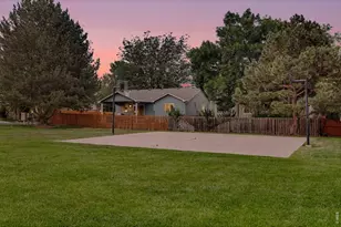 229 E 42nd St, Loveland, CO 80538 - Photo 15
