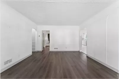 2210 10th Ave, Greeley, CO 80631 - Photo 5