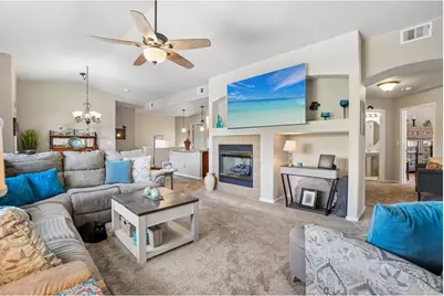 1703 Whitehall Dr #8C, Longmont, CO 80504 - Photo 9