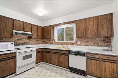 2424 Sheffield Cir W, Fort Collins, CO 80526 - Photo 13