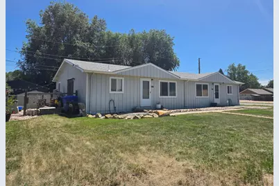 914 Cortez Ct, Loveland, CO 80537 - Photo 3