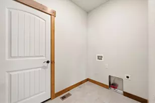 306 Dorothy Dr, Berthoud, CO 80513 - Photo 29