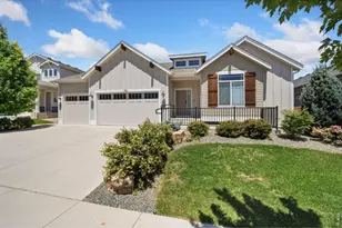 306 Dorothy Dr, Berthoud, CO 80513 - Photo 1