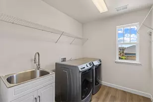 286 Western Sky Cir, Longmont, CO 80501 - Photo 33