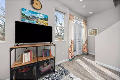 1116 Oak Cir, Lakewood, CO 80215 - Photo 9