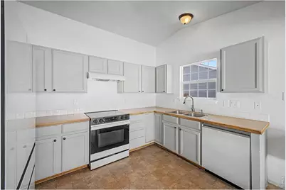 2034 Birch Ave, Greeley, CO 80631 - Photo 9