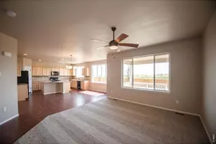 1649 Country Sun Ct, Windsor, CO 80550 - Photo 3