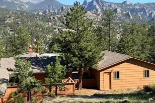1352 Alpenglow Ln, Estes Park, CO 80517 - Photo 3