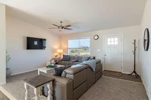 2420 Co Rd 4, Wiggins, CO 80654 - Photo 9
