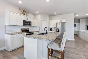 10321 W 11th St, Greeley, CO 80634 - Photo 7