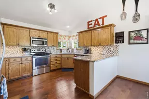 3101 Escondido Dr, Loveland, CO 80538 - Photo 13