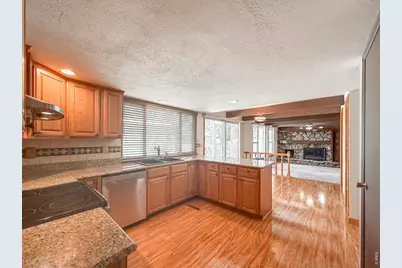 1703 Drake St, Longmont, CO 80503 - Photo 13