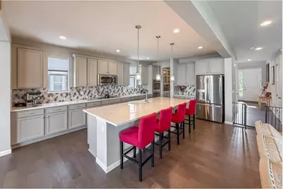 16277 Pikes Peak Dr, Broomfield, CO 80023 - Photo 9