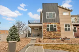 799 Robert St, Longmont, CO 80503 - Photo 3
