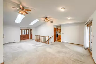 2224 Spindrift Dr, Longmont, CO 80503 - Photo 9