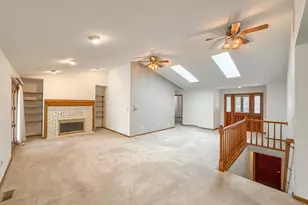 2224 Spindrift Dr, Longmont, CO 80503 - Photo 9