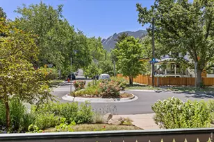 497 Arapahoe Ave, Boulder, CO 80302 - Photo 5