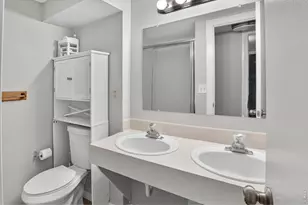 1024 Oxford Ln, Fort Collins, CO 80525 - Photo 21