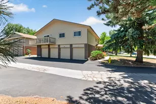 1024 Oxford Ln, Fort Collins, CO 80525 - Photo 27